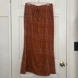 Elegant Cinnamon Maxi Skirt